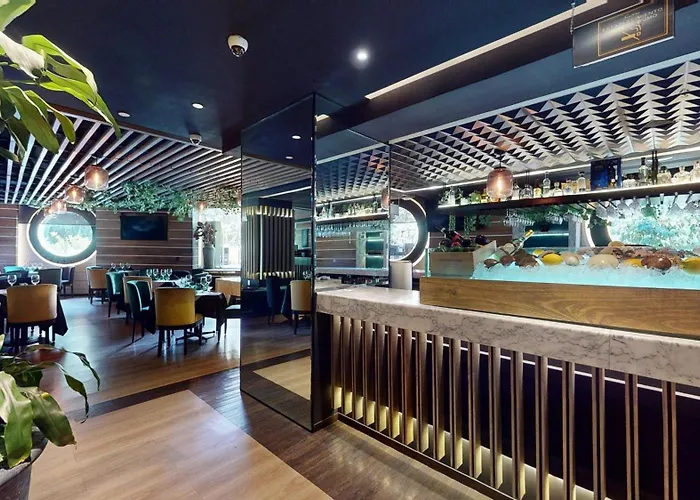 Marquis Skysuites