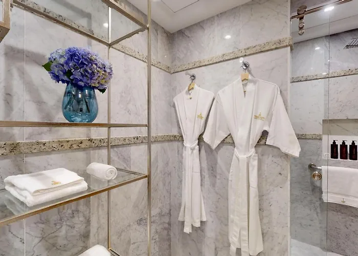 Marquis Skysuites 5*