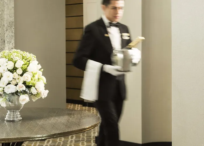Marquis Skysuites Hotel 5*