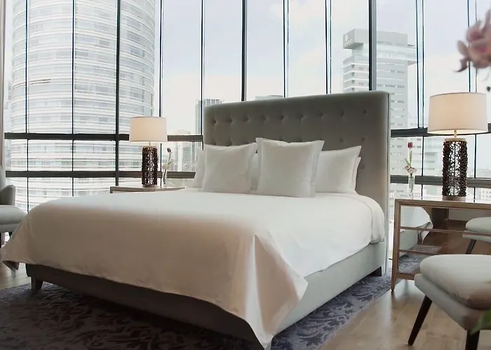 Marquis Skysuites